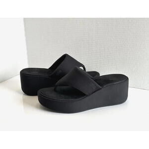 FitFlop Platforms Wedge Toe-Post Sandals Women’s 8 Black Fabric Comfort Slip On